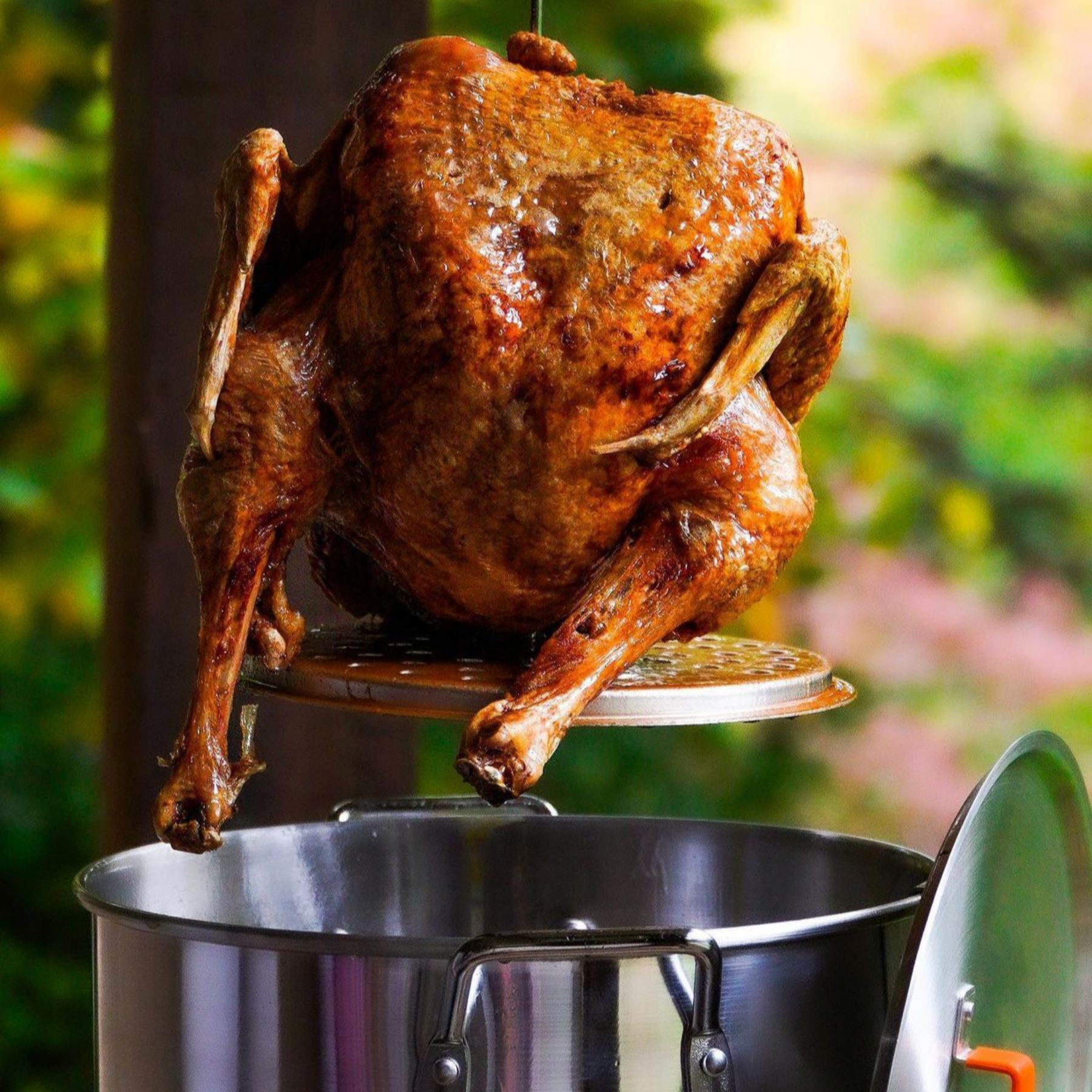 Why Your Holiday Meals Need LoCo Cookers Fryers